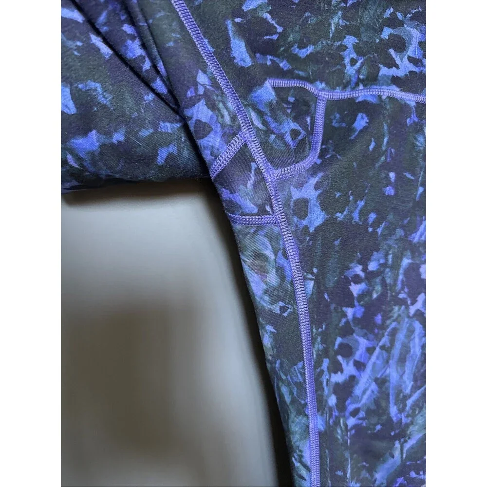 Lululemon Wunder Under Crop Leggings Sz 6 22” Multicolor Print Yoga Gym